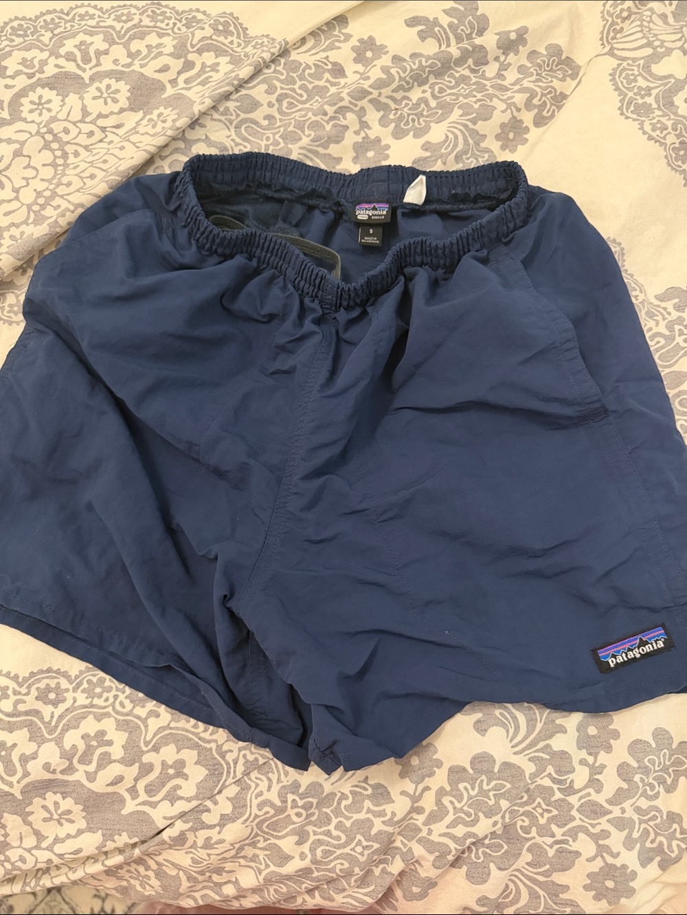 Patagonia Men’s Navy Bathing suit  Elastic-Waist Shorts, no liner